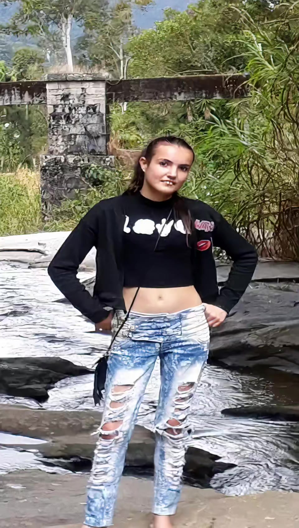 @Larissa toledo
