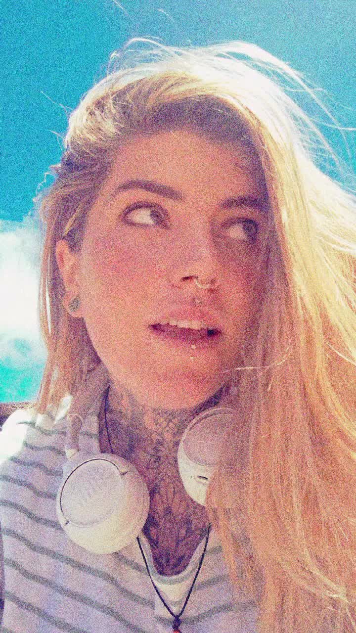 @Apollonia Rose