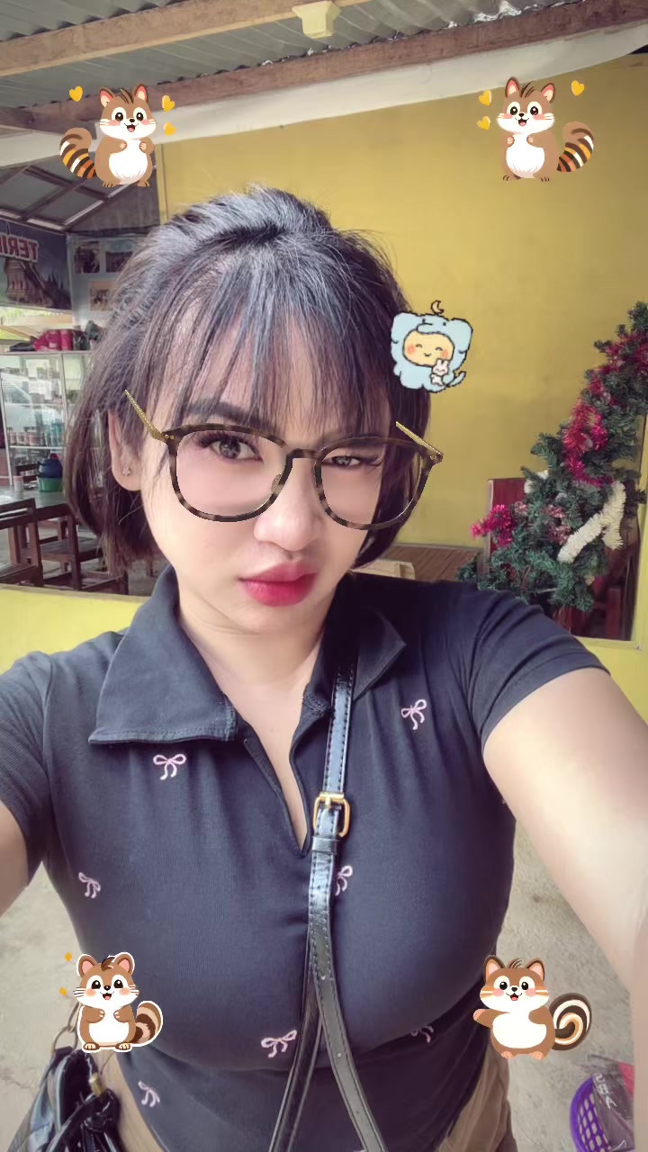 @julia frinella sari