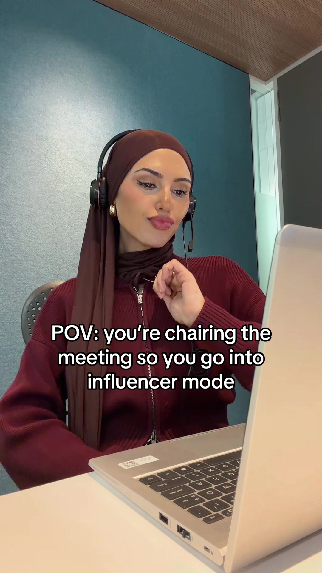 @Ümz✨