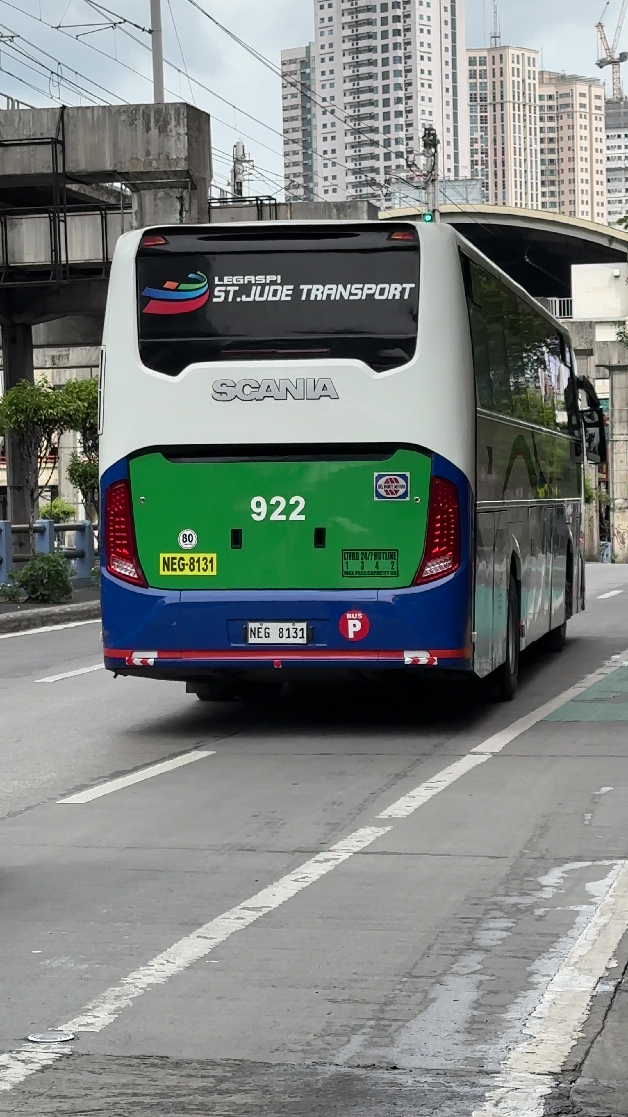 @Bus Spotter ln The Philipines