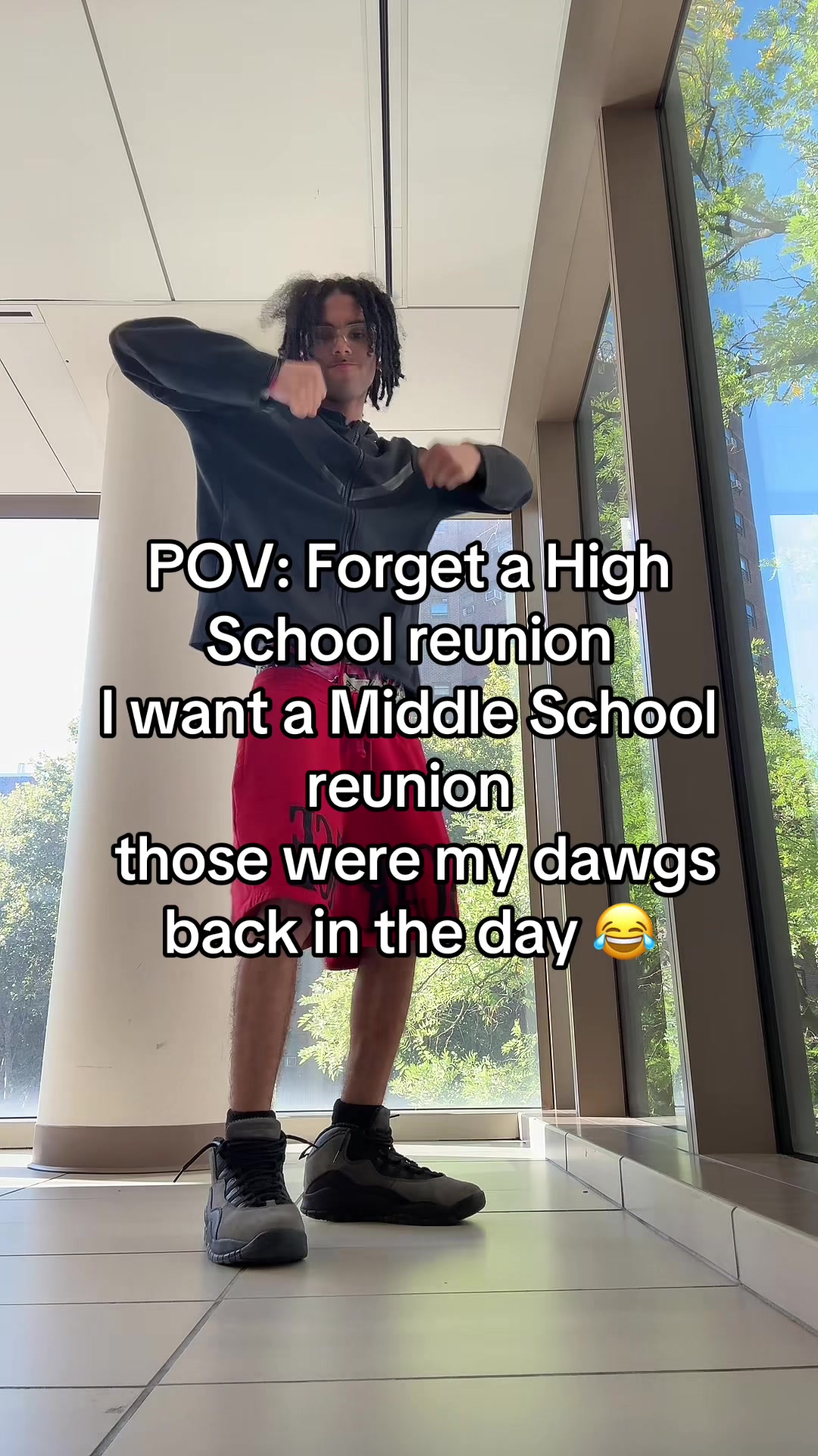 @derekyb
