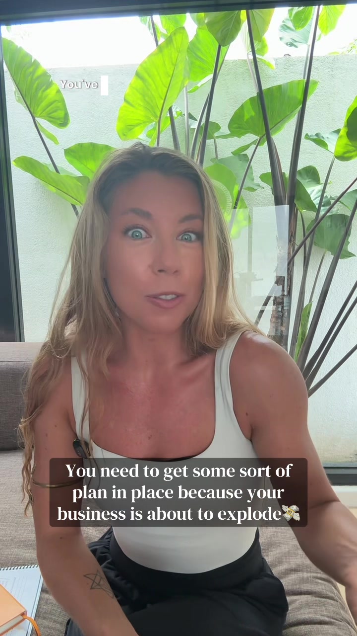 @Shayla • Conscious Biz Coach