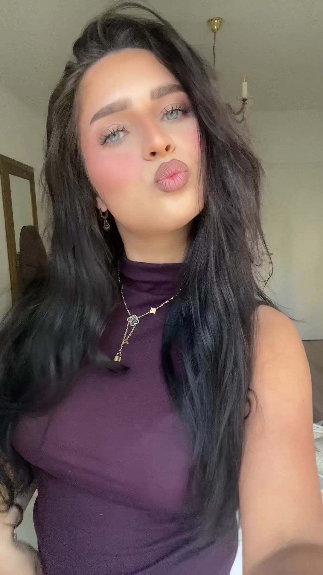 @Helena.minaa
