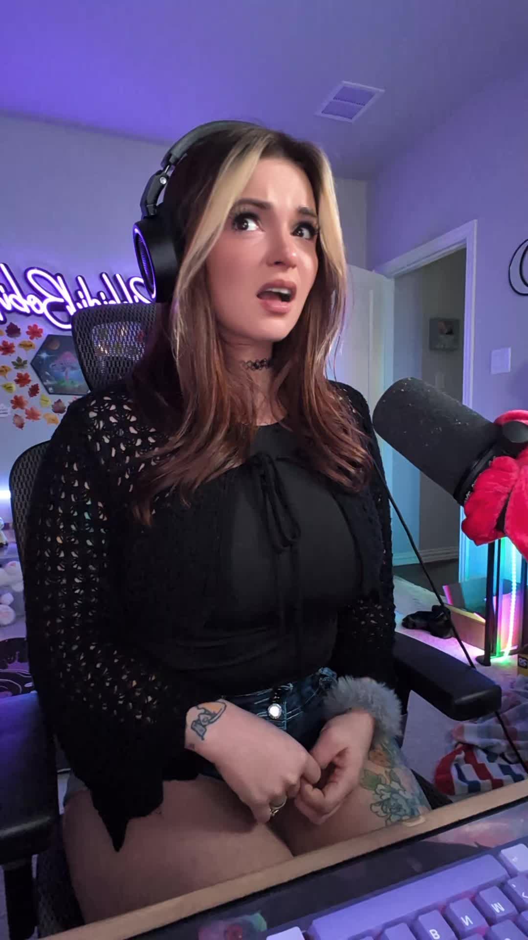 @BibbidiBobiBoo | Streamer