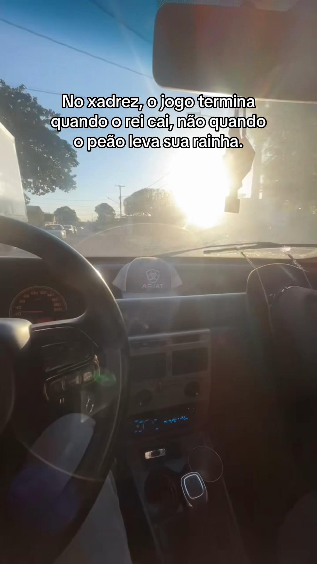 @Vitorino