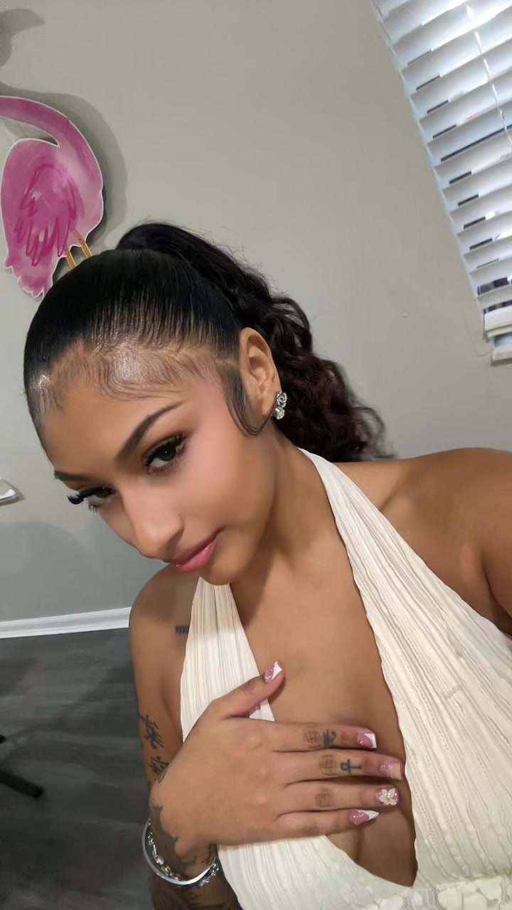 @NaeNextDoor😈