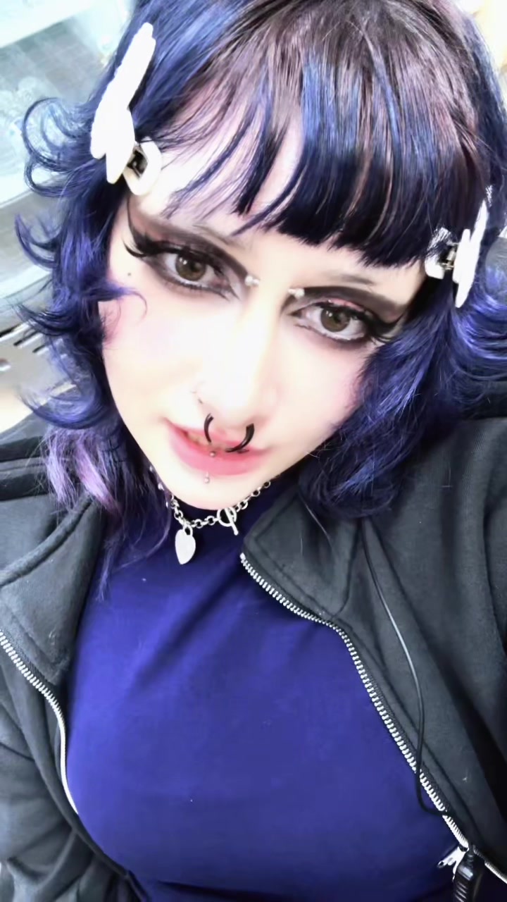 @mewmikk.q