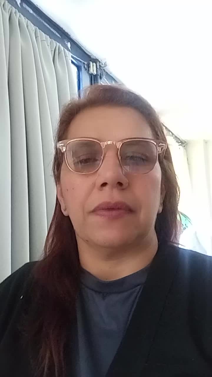 @maleny930.