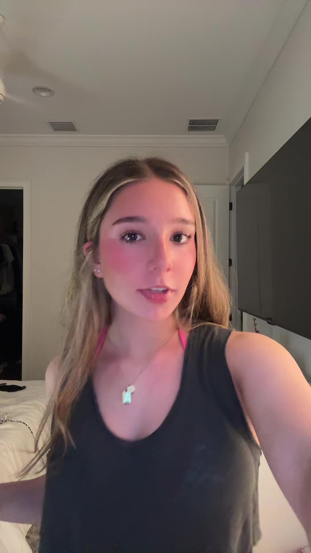 @shhhaylinsecret