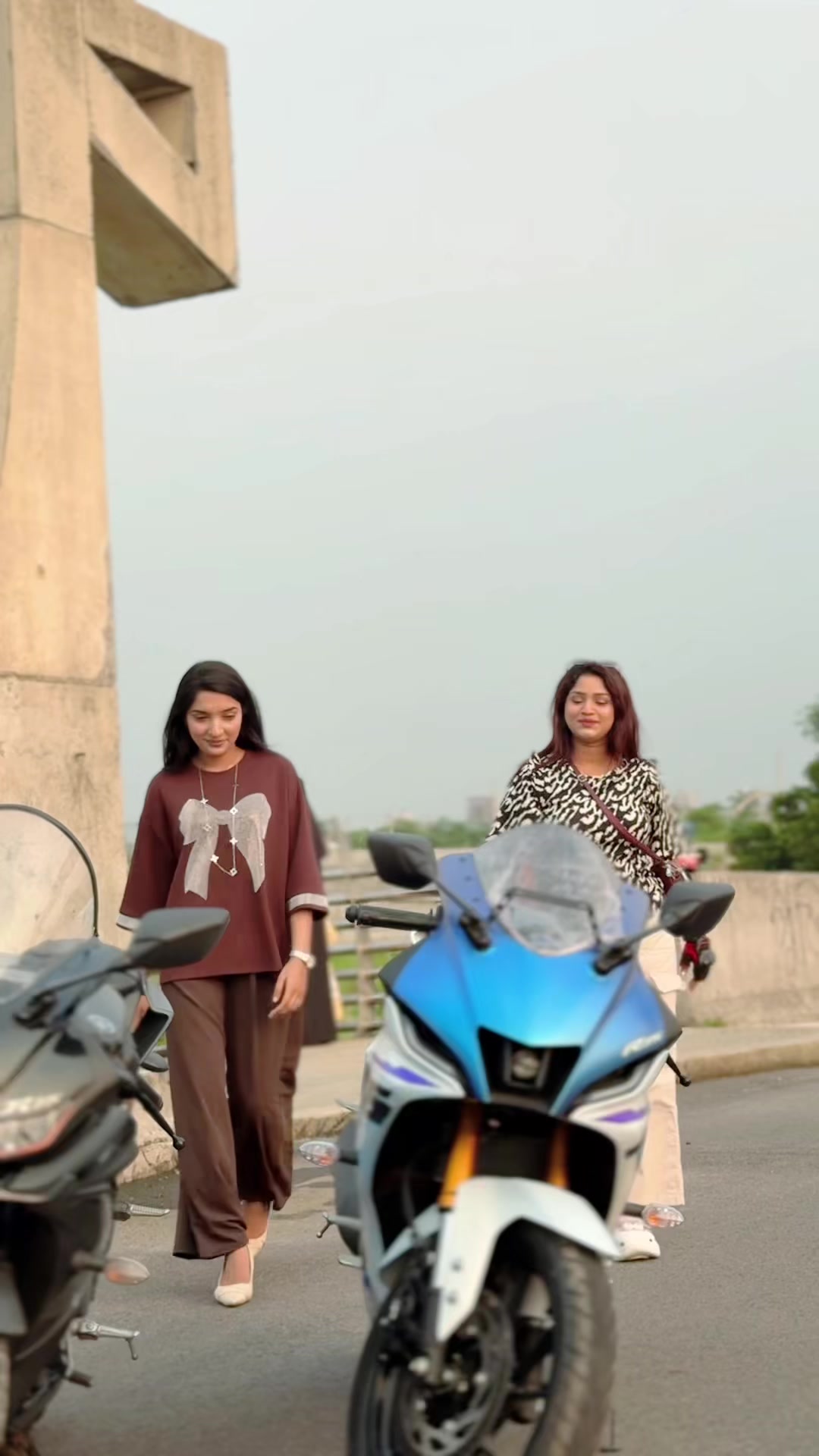 @Lady Biker Shreya