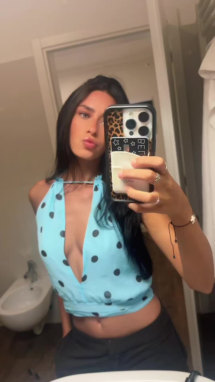@bellholden222