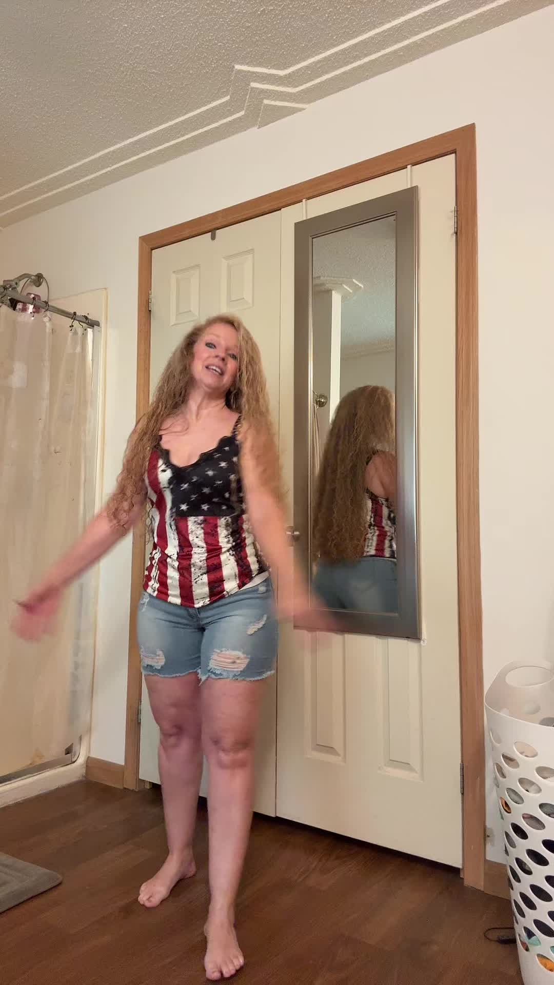 @Gg