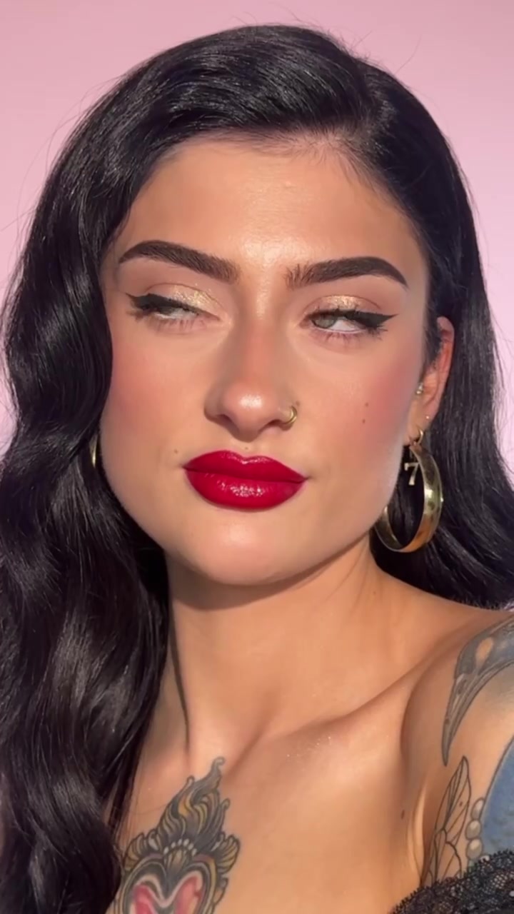 @L'OYÉ Cosmetics