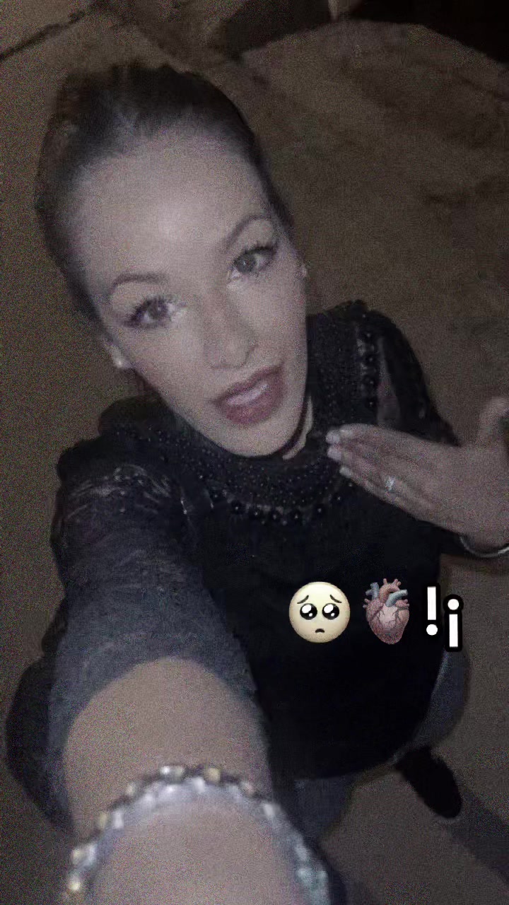@Amouna Dridi