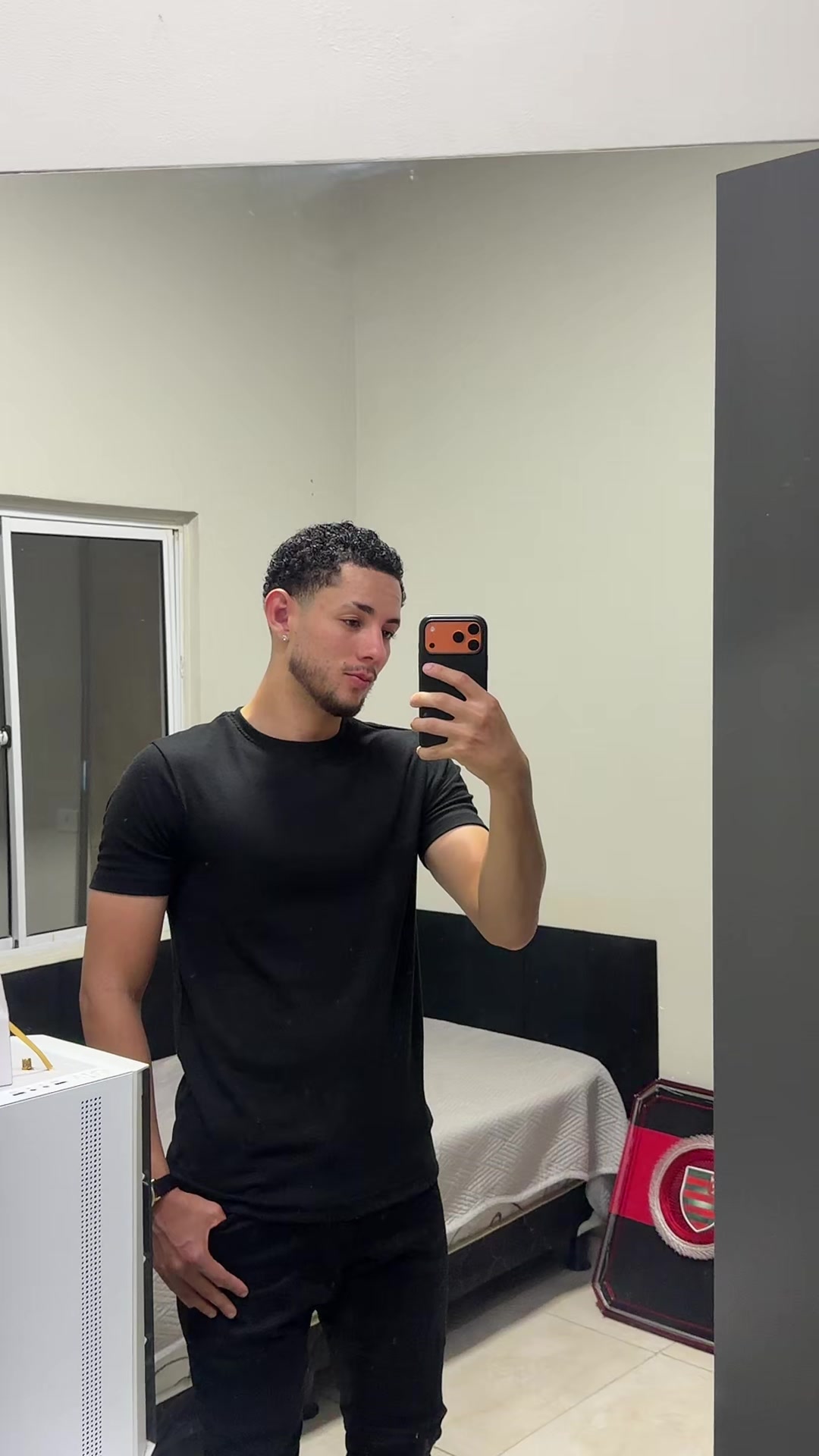 @theuxxv_