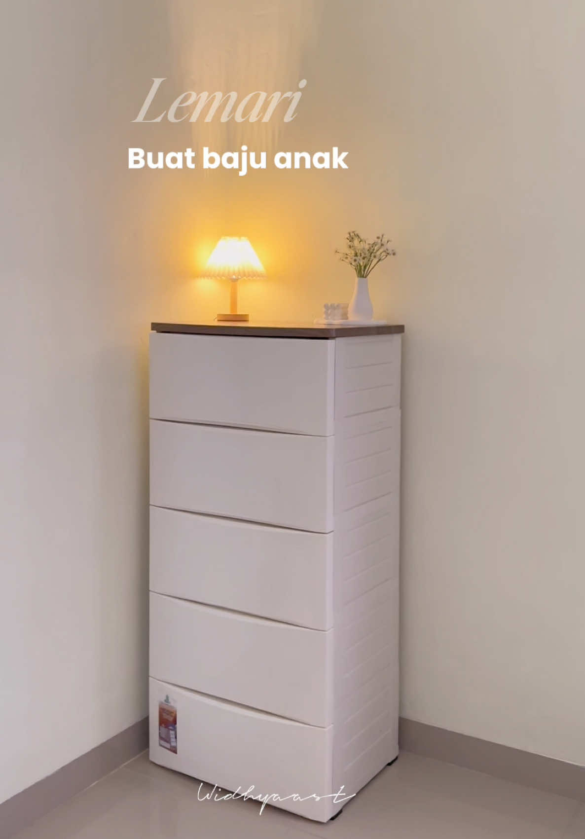 @widhyaast