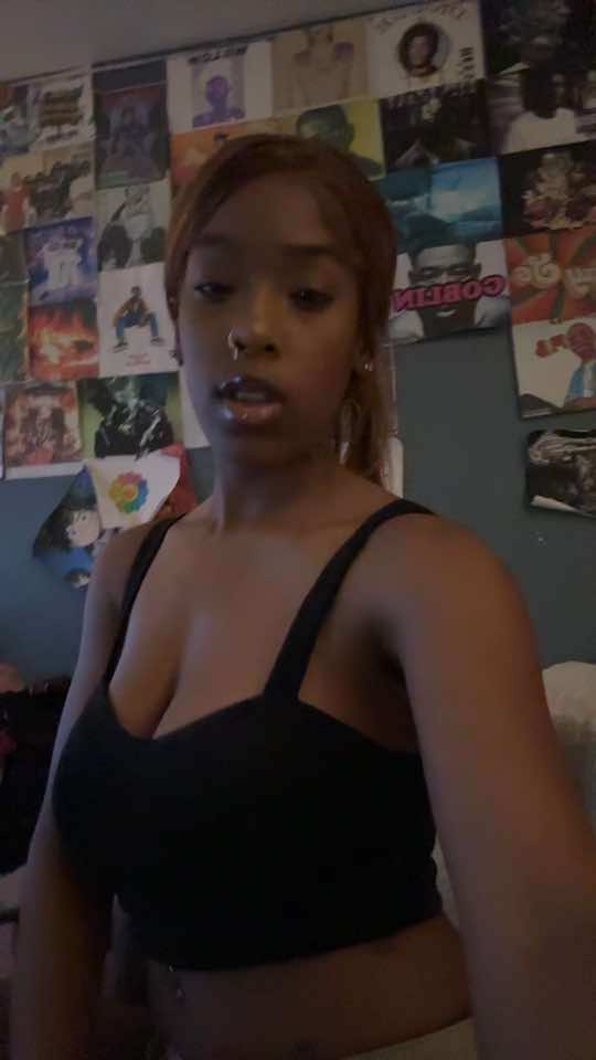 @nenee💓