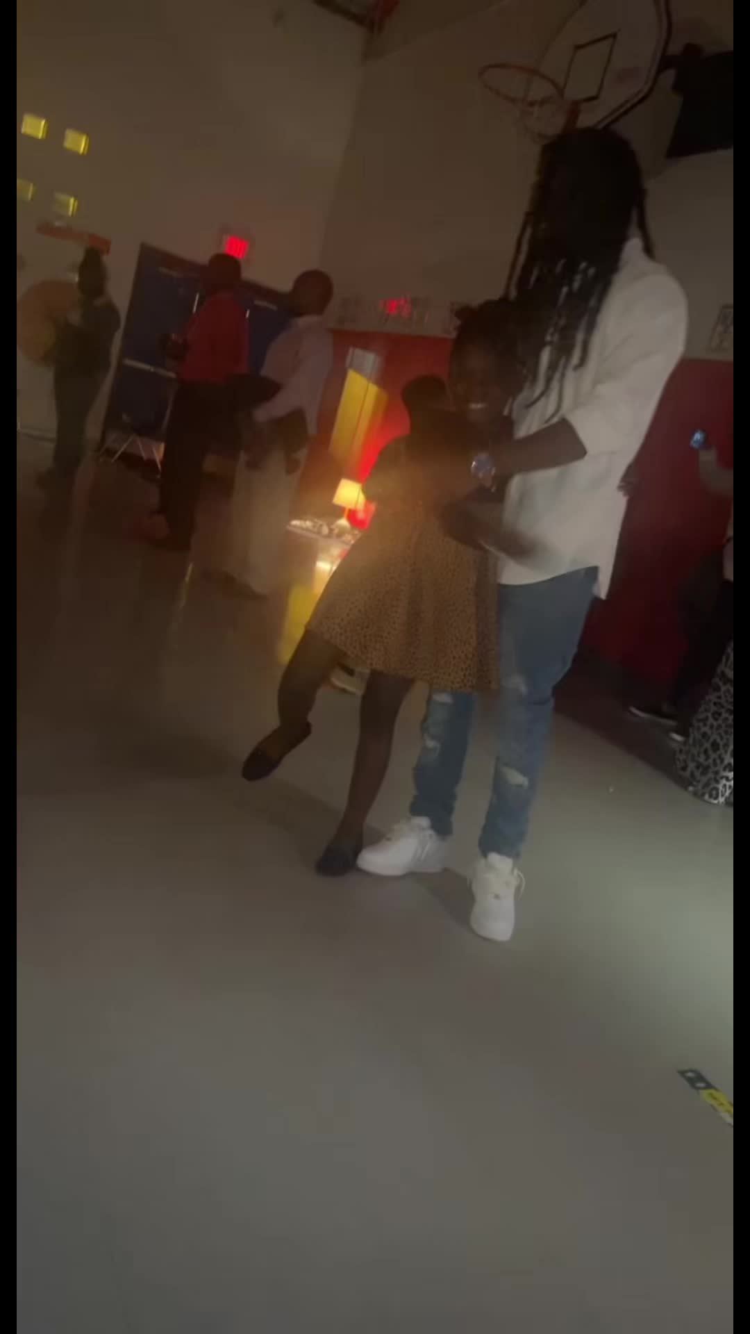 @AlwaysEwnique