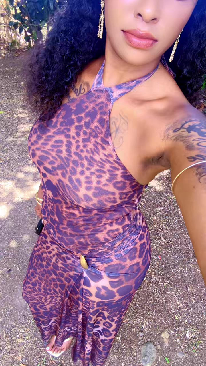 @Pretty_Priscilla