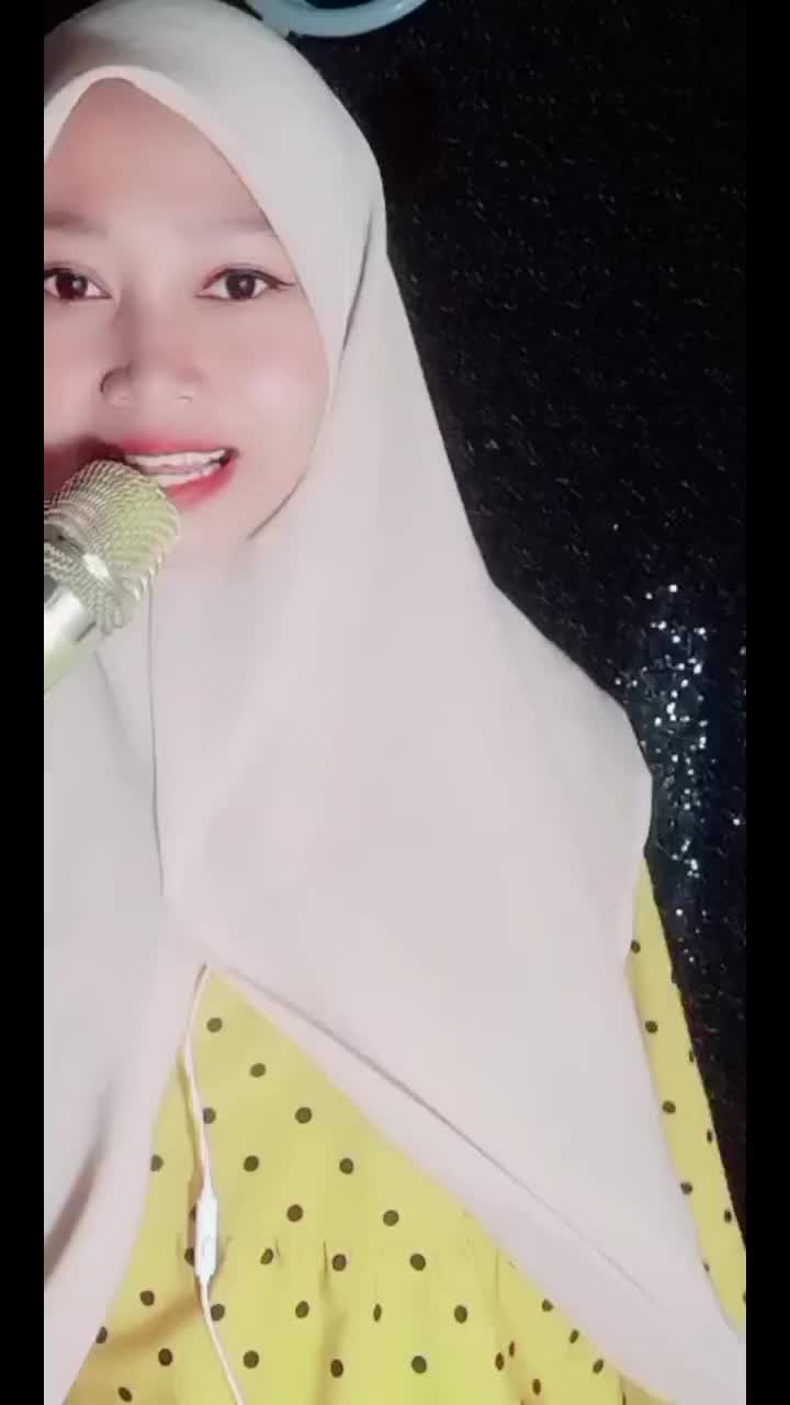 @𝗡𝘂𝗿🌻