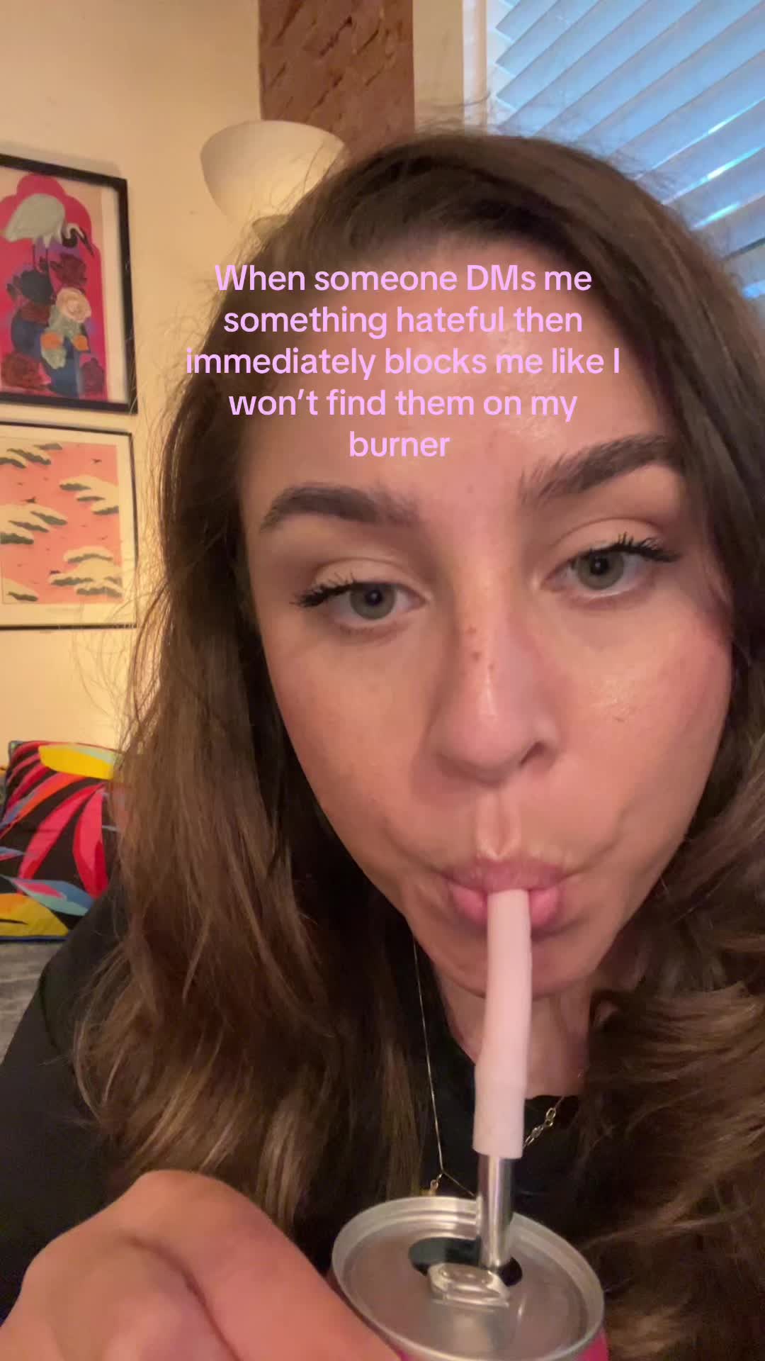@zoefromtheinternet