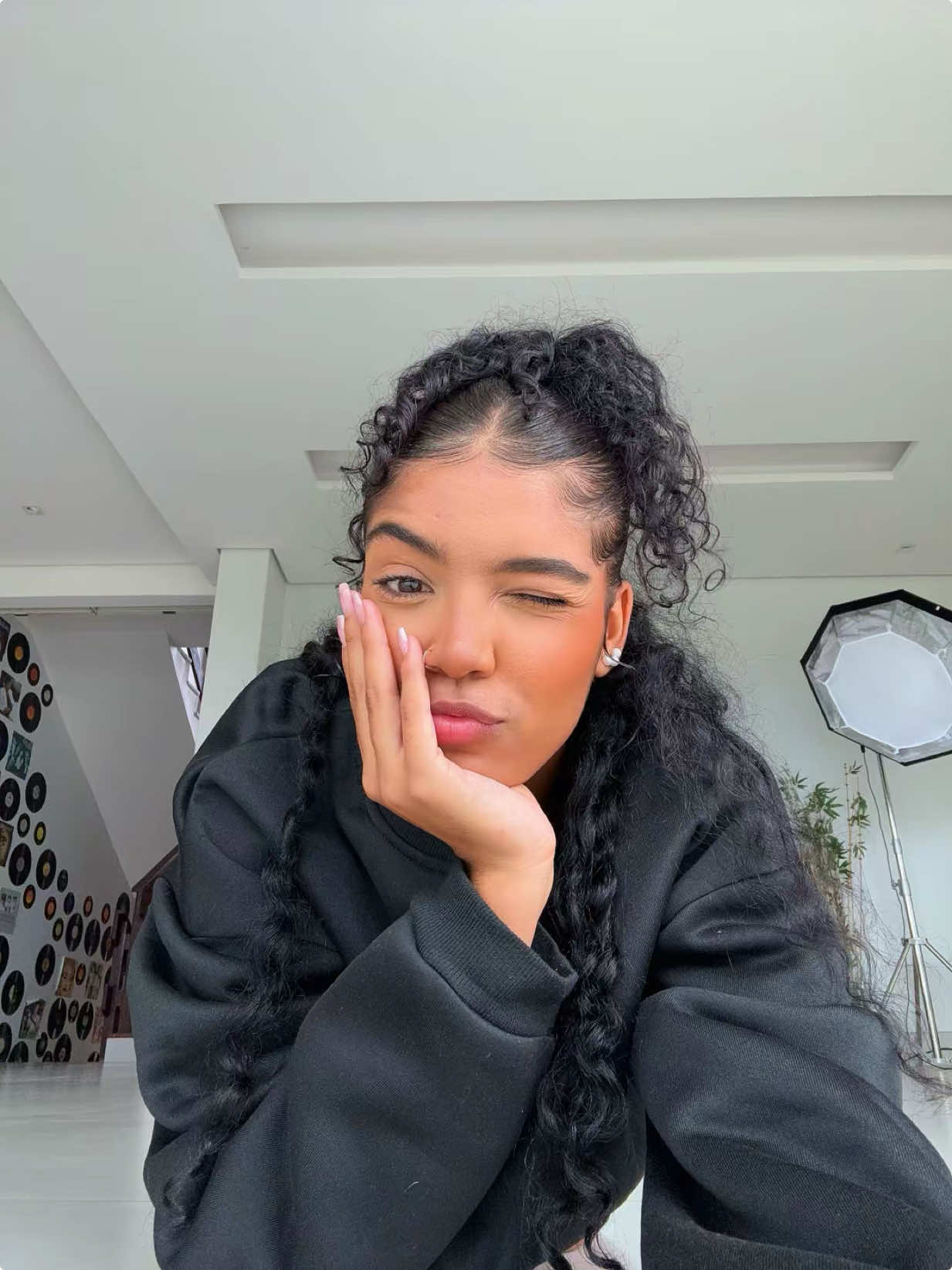 @evybaddiee