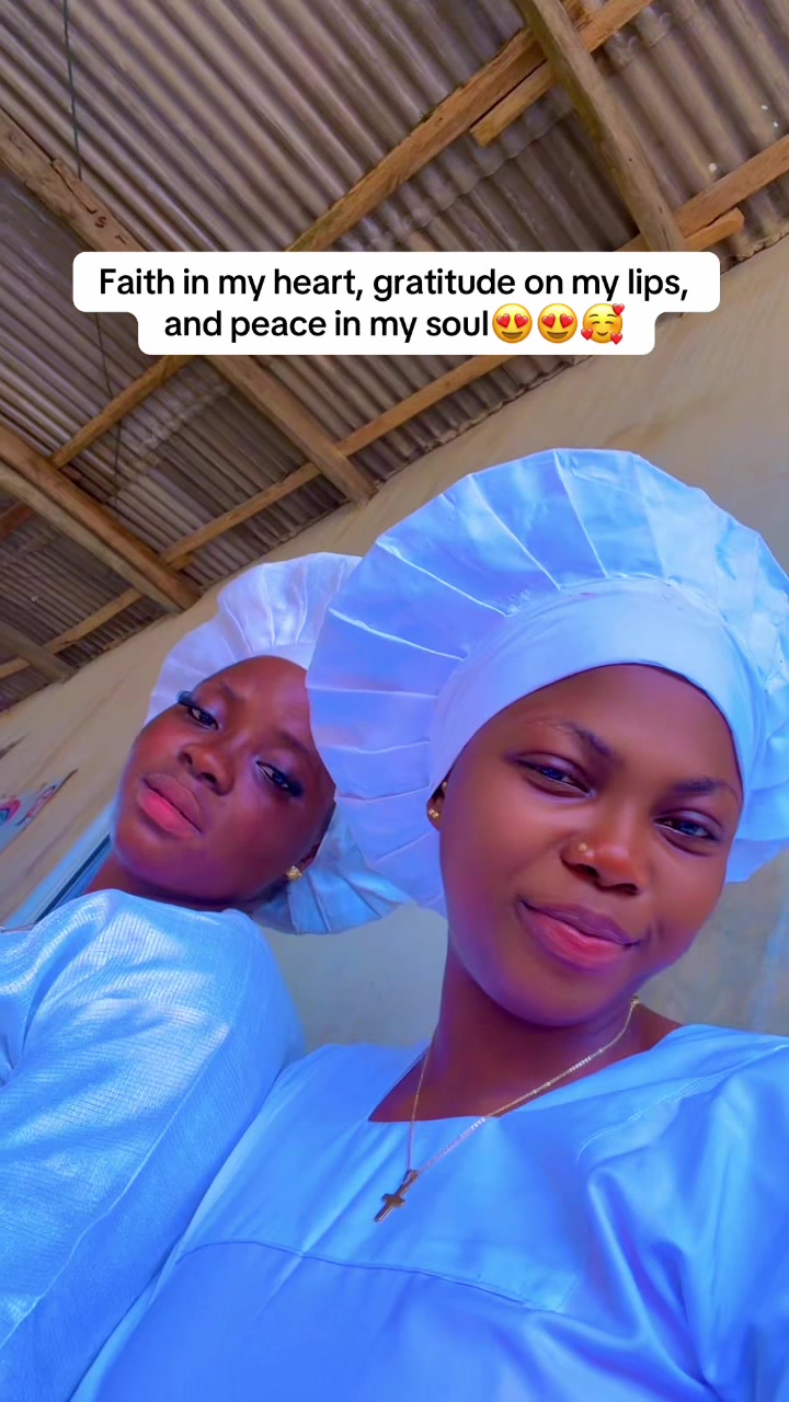 @SBI✂️ Lagos Fashion Designer🧵