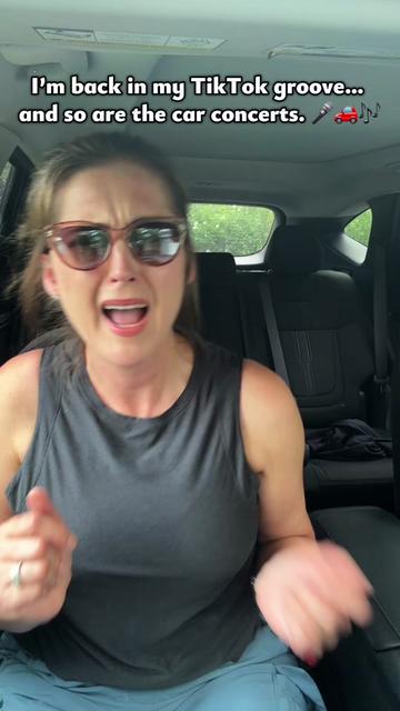 @justbeinglindsay