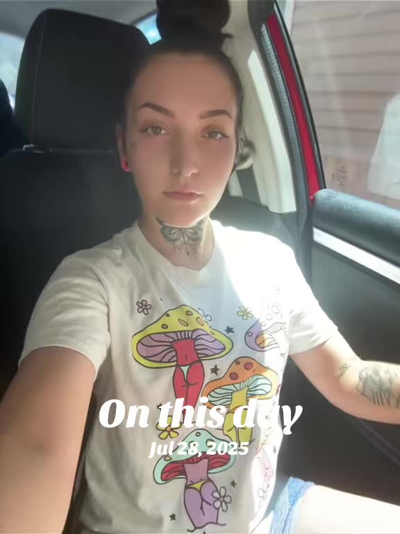 @makayla 🥃🖤