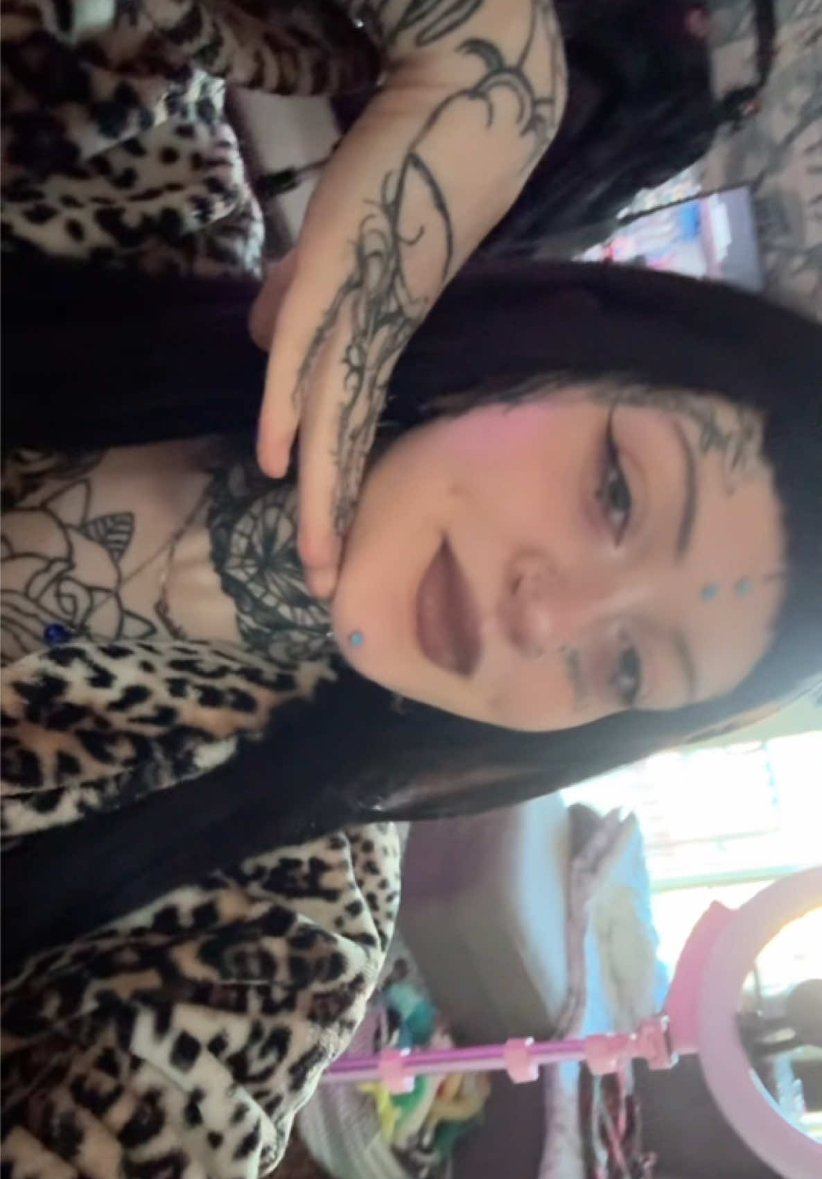 @user92143993927