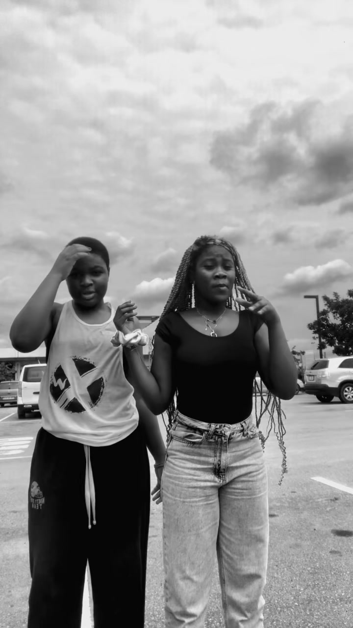 @Sherita🇹🇬🇬🇭🇫🇷
