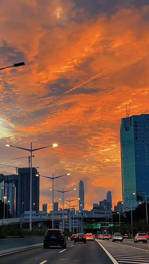 @CN_eye