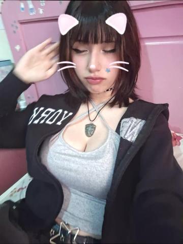 @𝔇𝔞𝔫𝔫𝔞𝔥𝔮𝔨𝔲✞︎🦇