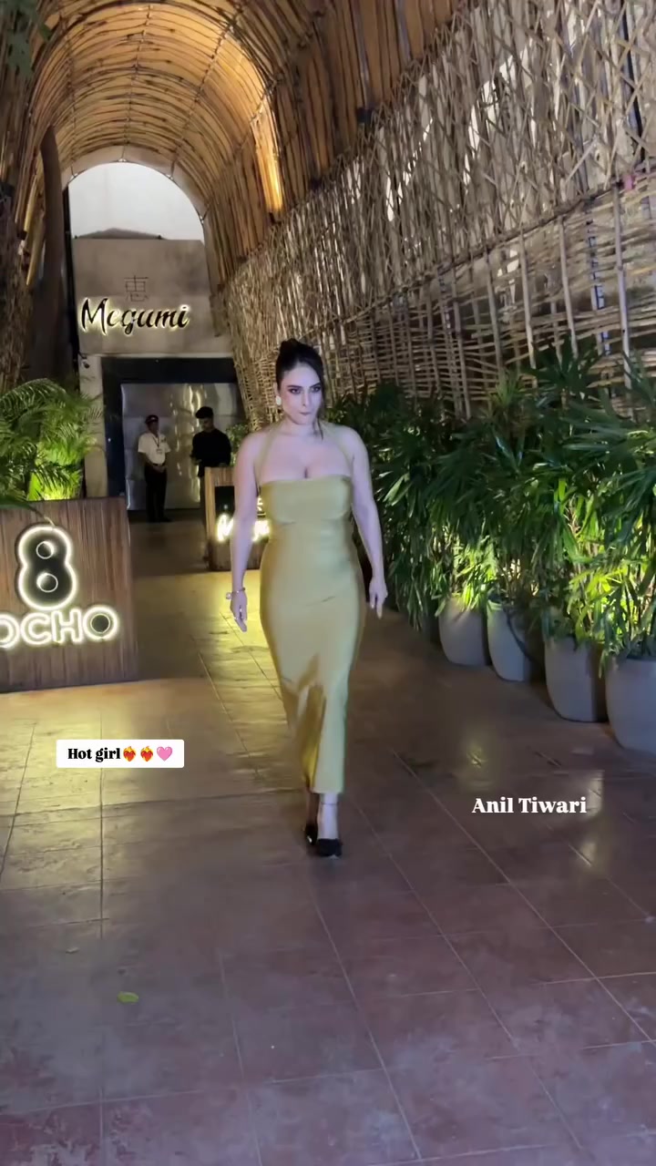 @ALINA KHAN