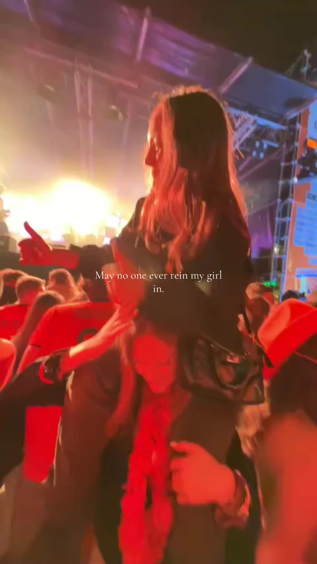 @ɴ ᴀ ᴏ ᴍ ɪ 🌸