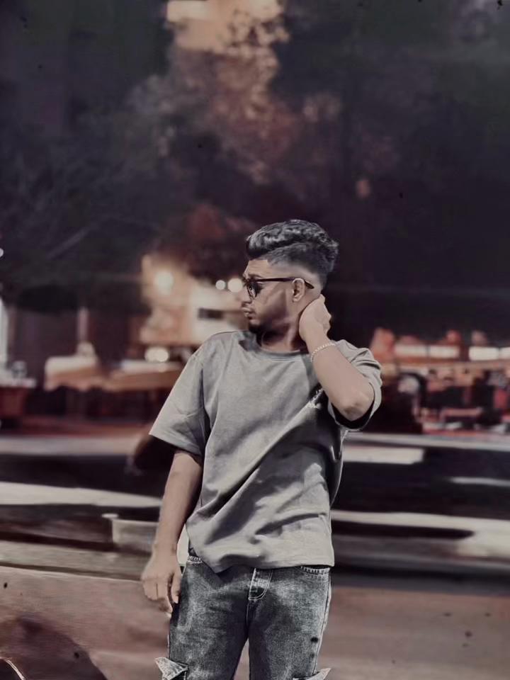 @⚡️Emon Ahmed 💥