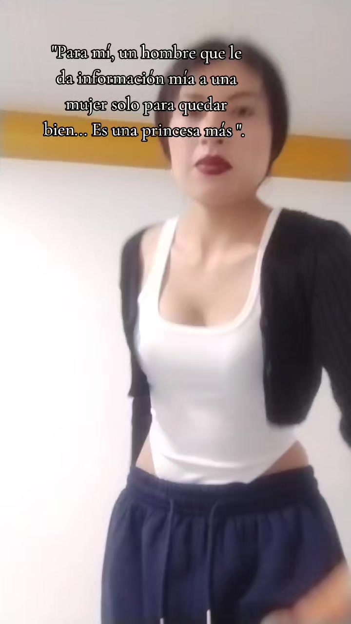 @Eli🖤👩🏻&zwj;⚕️
