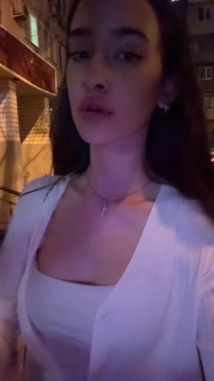 @Y’e