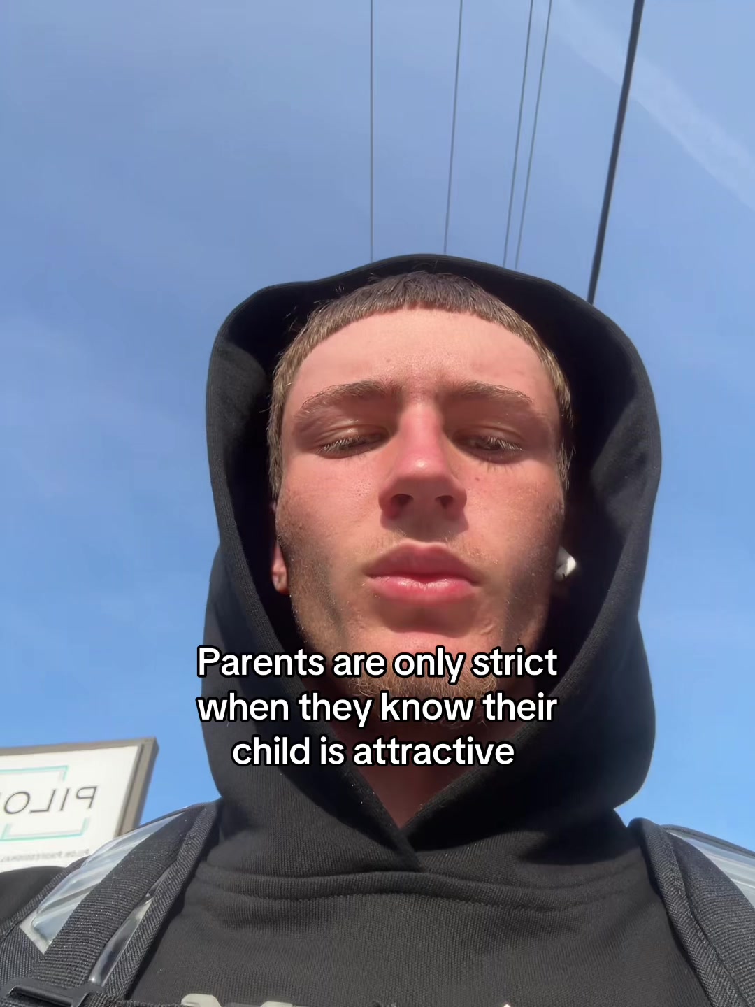 @𝐉𝟐𝐑