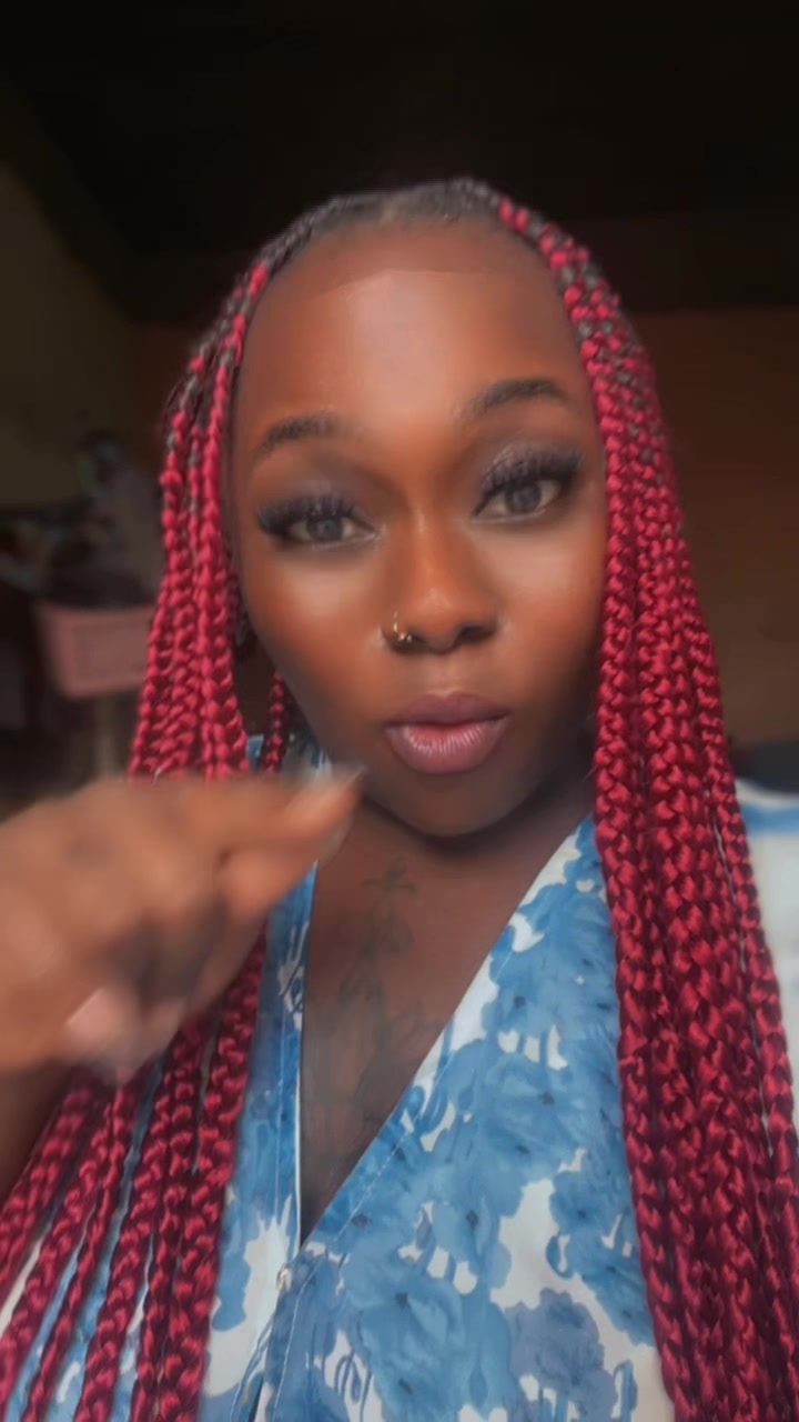 @Ebony🧜🏼&zwj;♀️🐍🇨🇲