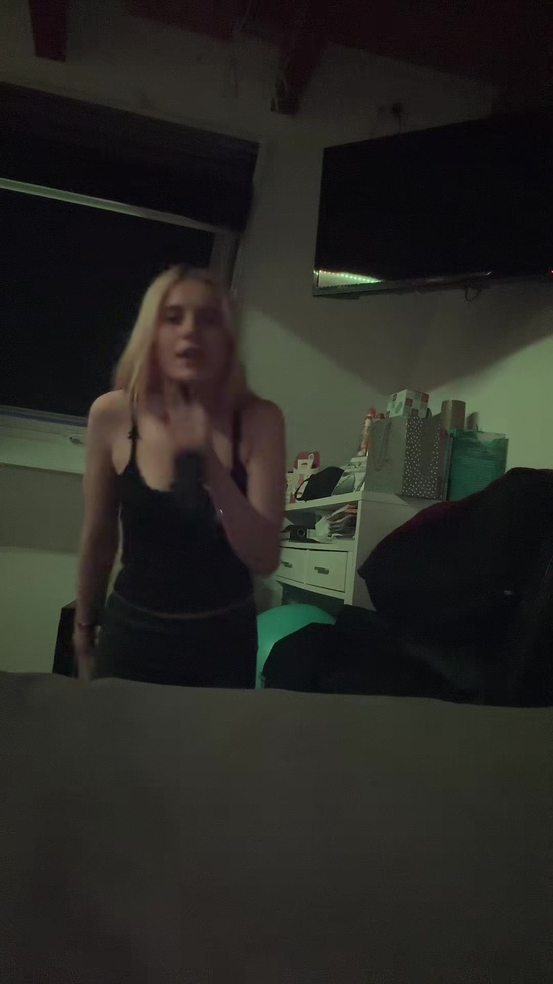 @tonilove65