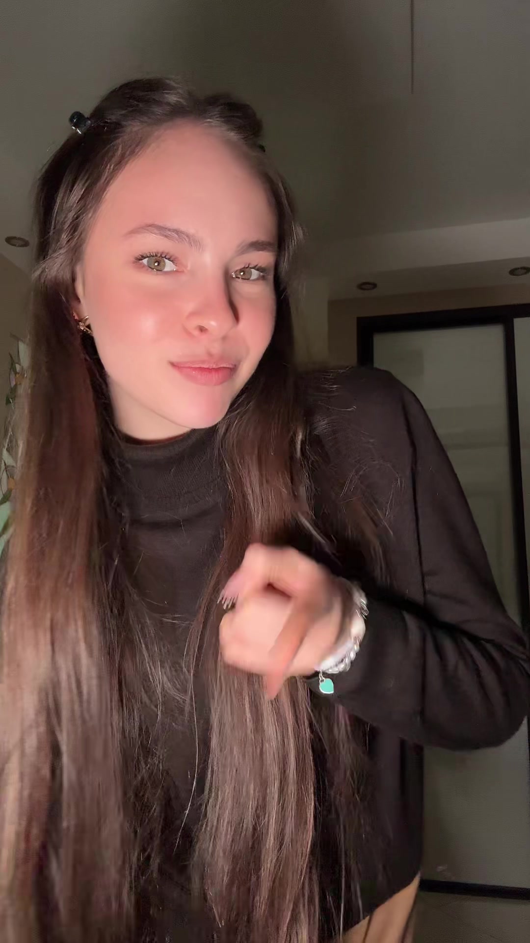 @moonsis