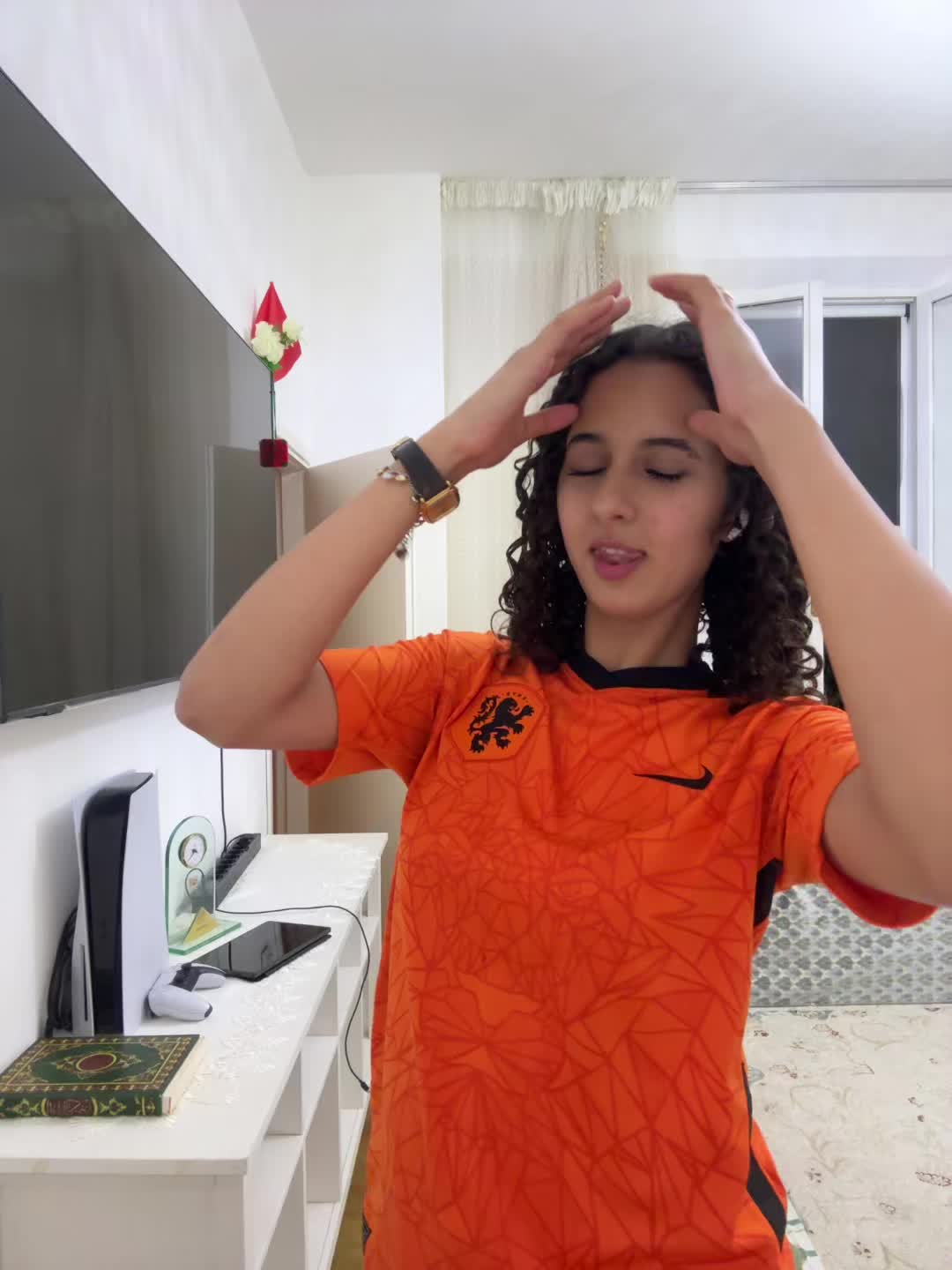 @Yas🍉