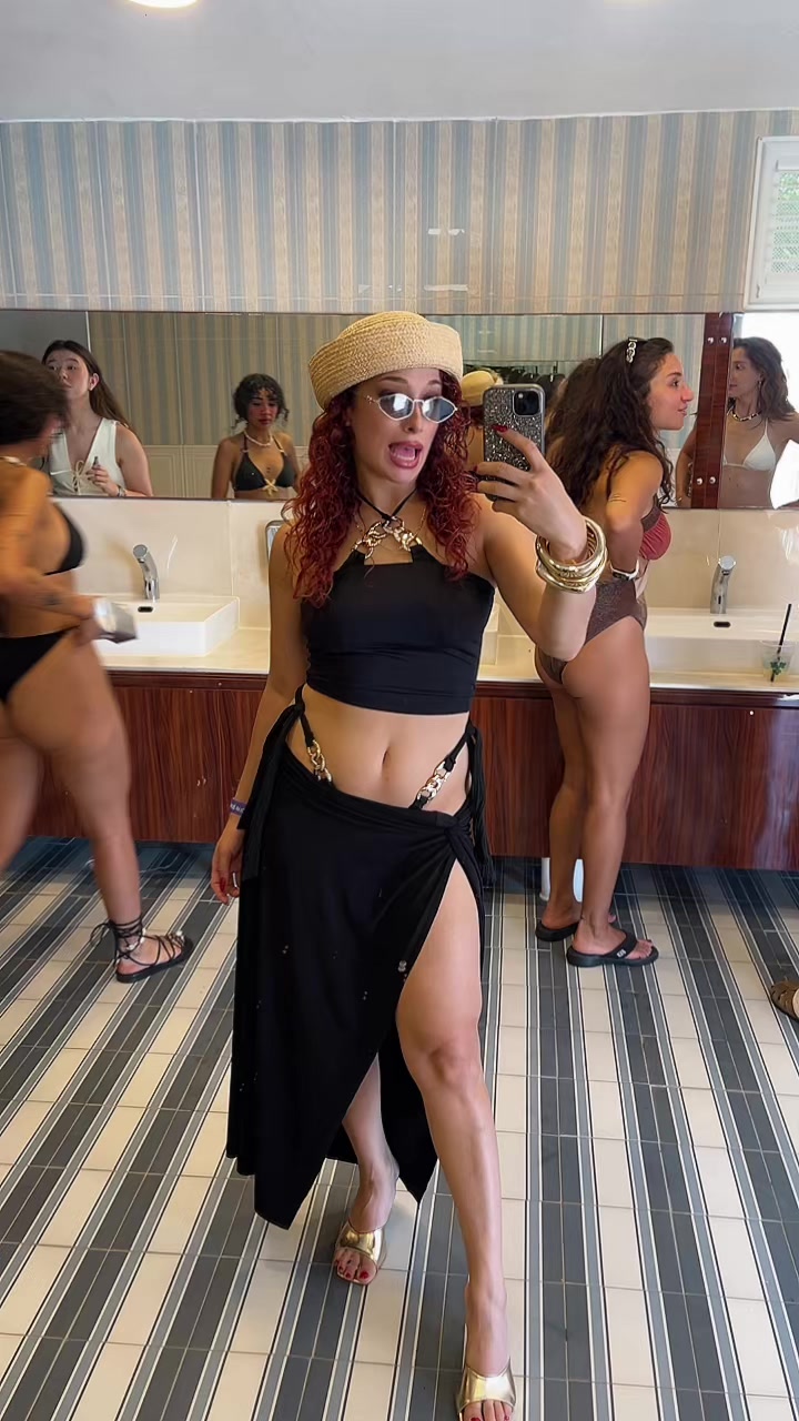 @Liz_ardi