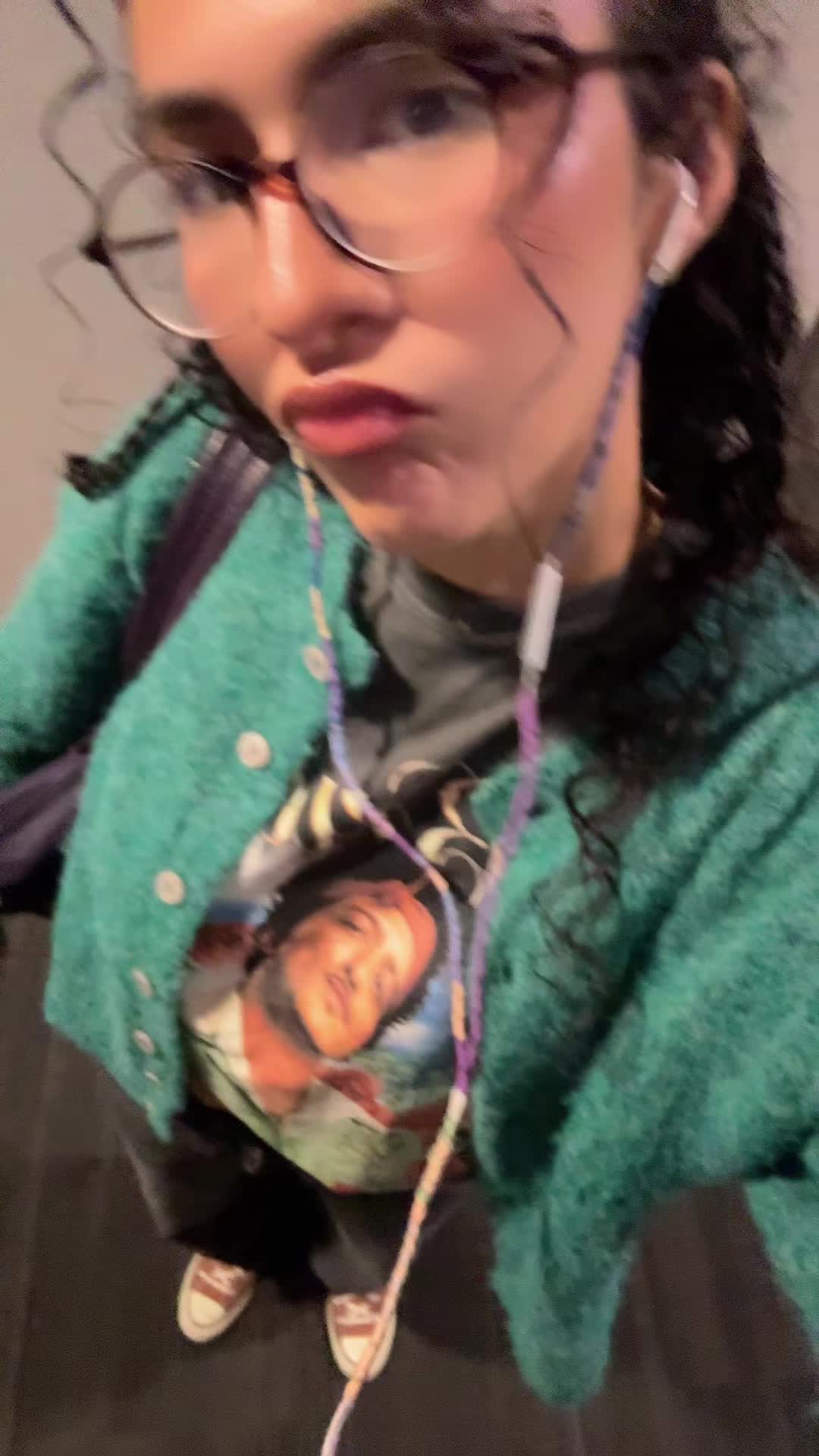 @adelhi