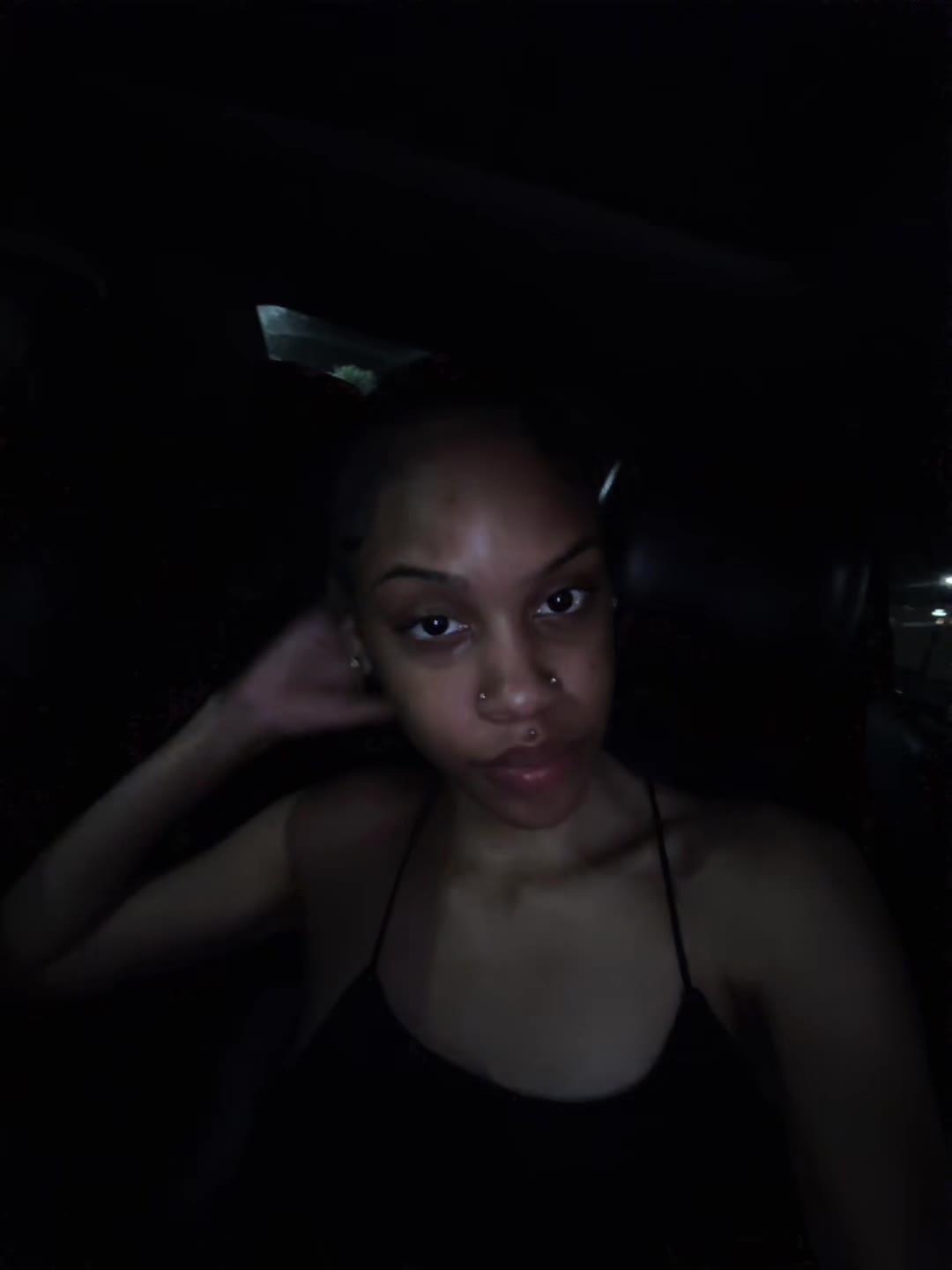 @datgirlchar💰