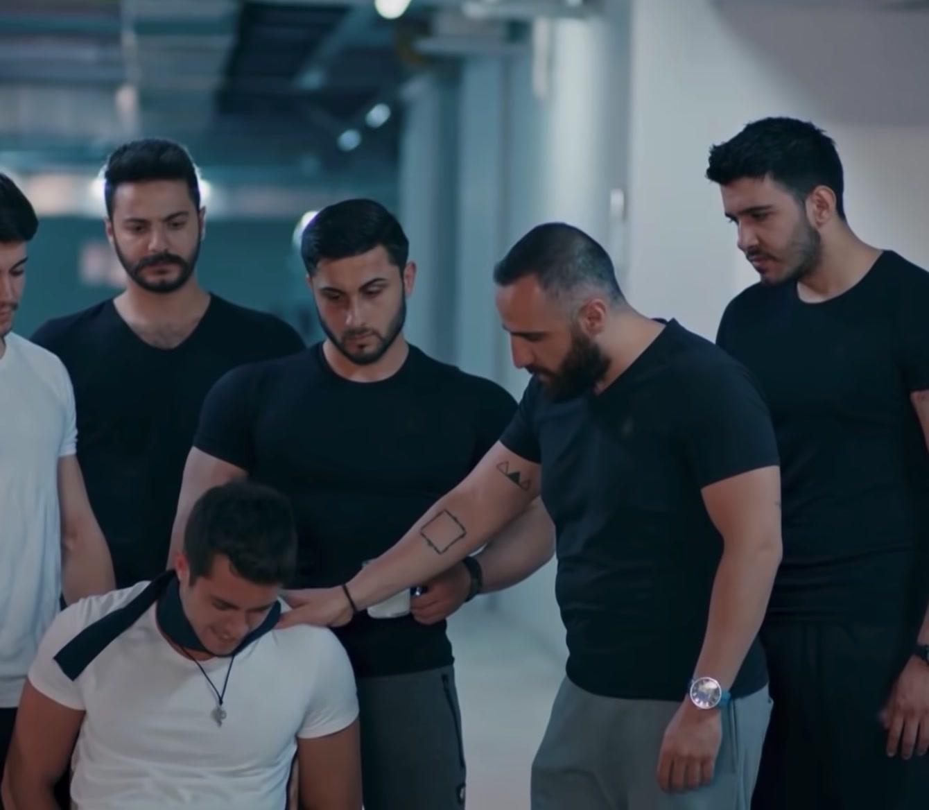 @Kalk Gidelim 🕺