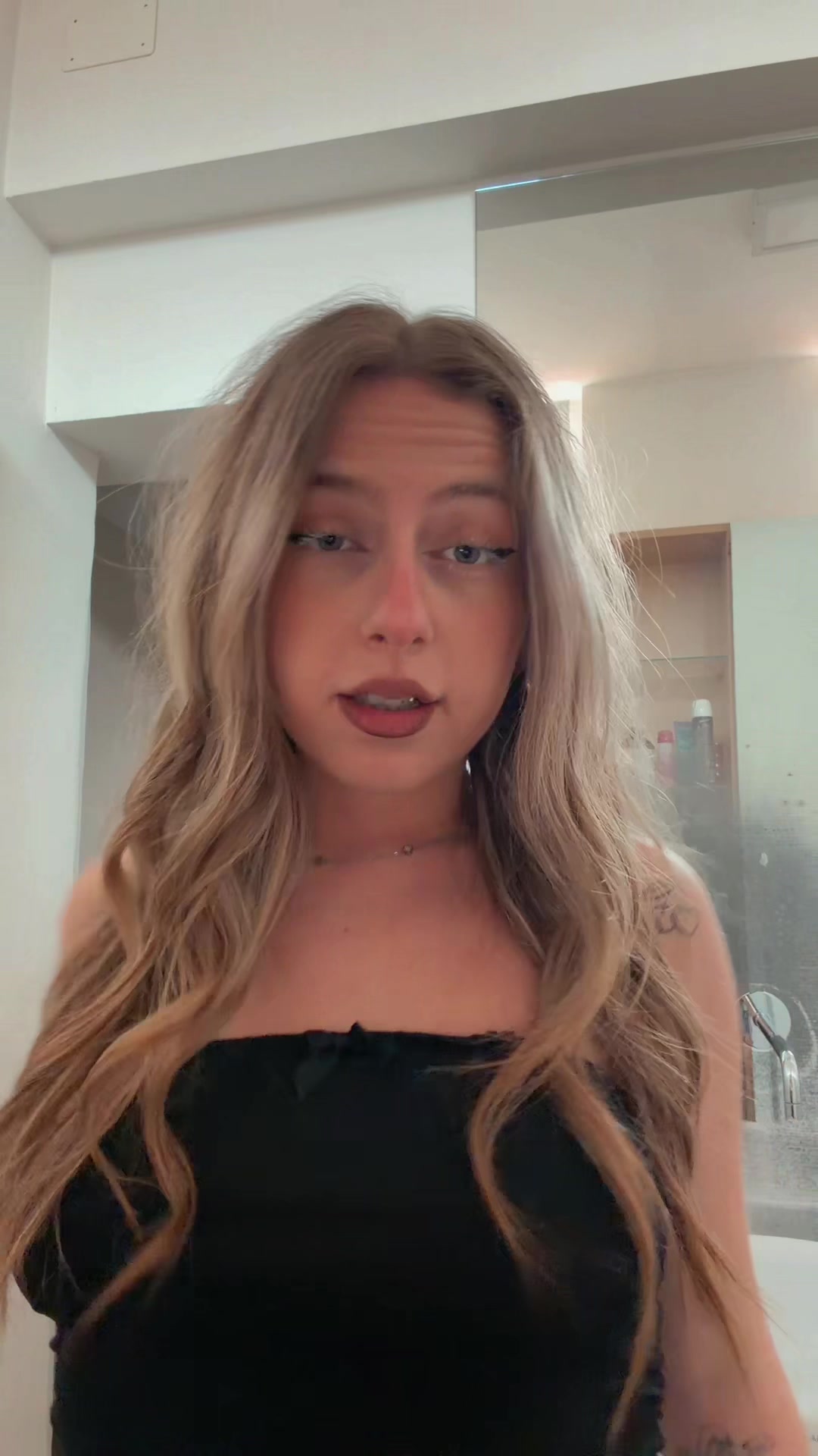@Lia 🍒🐆