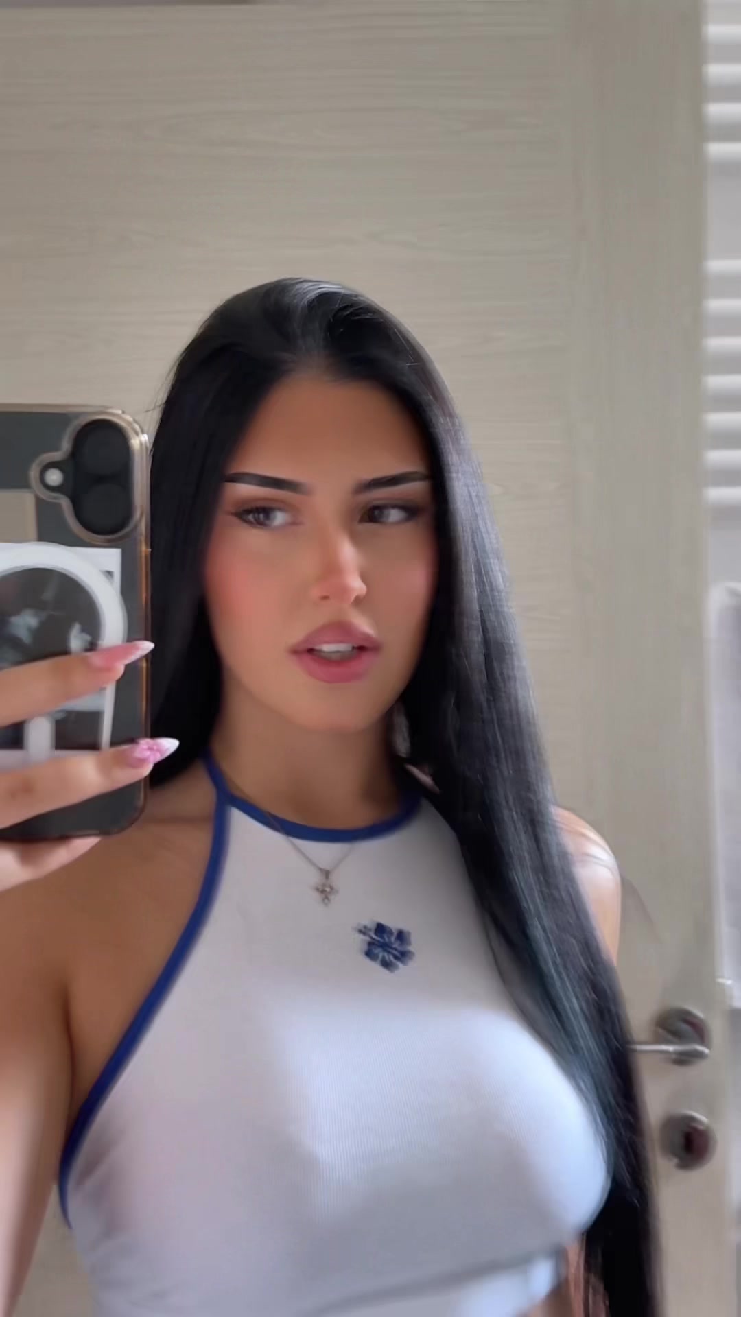 @ʟєɴʏ🍸